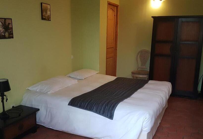 L Alcove Hotel Restaurant