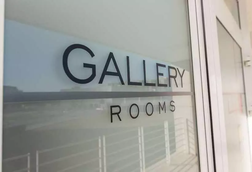 پانسیون Gallery Rooms With Parking