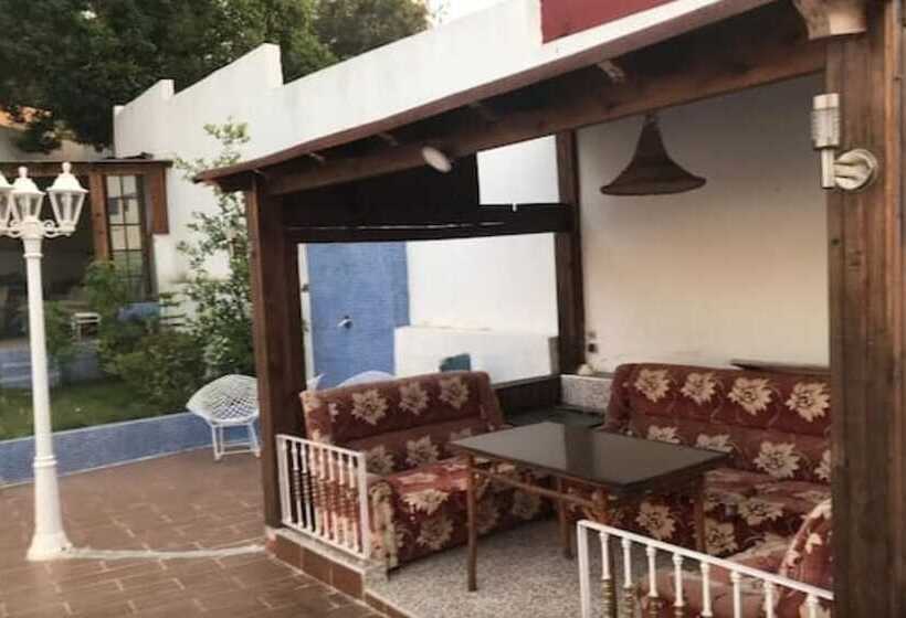 Villa Des Gens Heureux