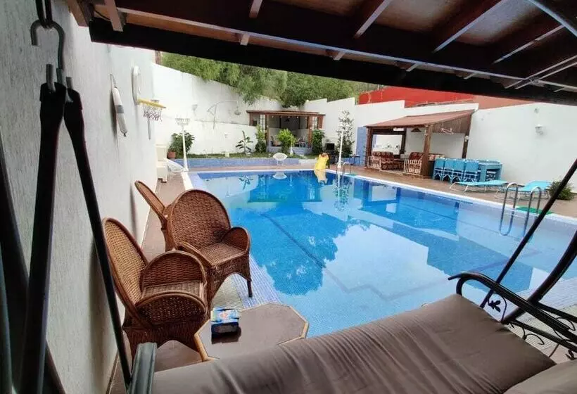 Villa Des Gens Heureux