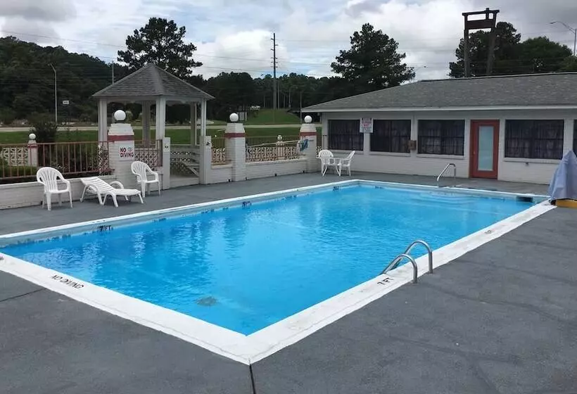 هتل Americas Best Value Inn Meridian