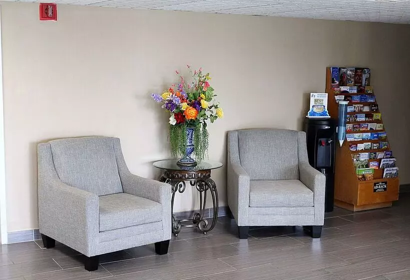 בית מלון כפרי Baymont By Wyndham Springfield