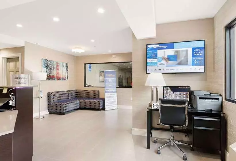 هتل Best Western Red Coach Inn