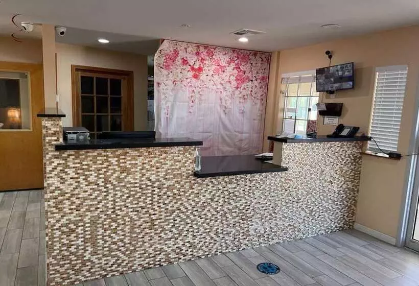 Отель Cambridge Inn