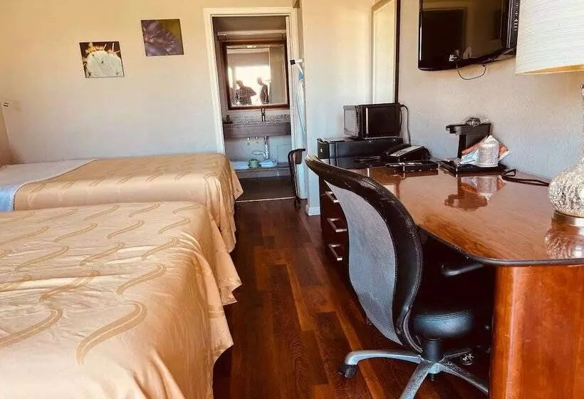 Отель Cambridge Inn