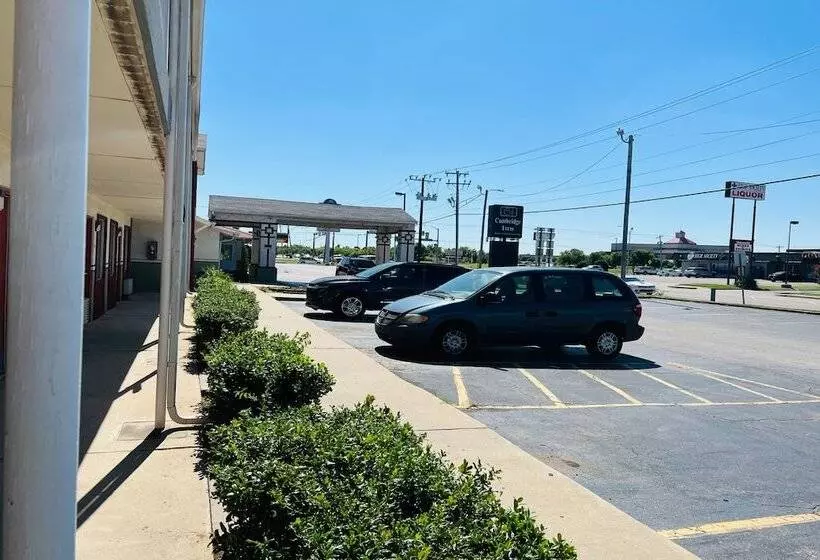 Отель Cambridge Inn