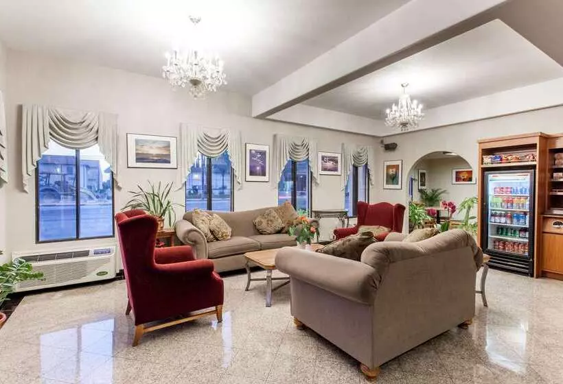 هتل Days Inn By Wyndham Anaheim Near The Park