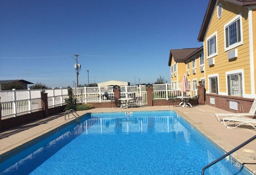 酒店 Days Inn By Wyndham Lake Village