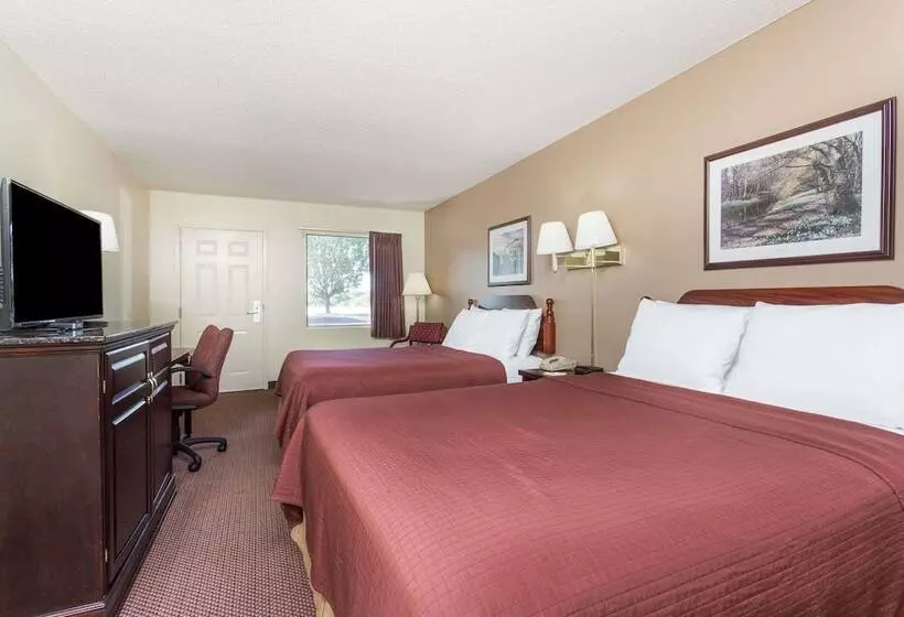 בית מלון כפרי Days Inn By Wyndham Royston