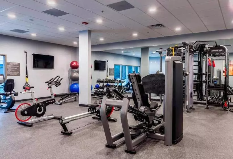 Delta Hotels By Marriott Fargo