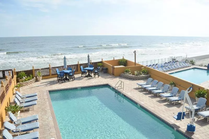 호텔 La Bella Oceanfront Inn