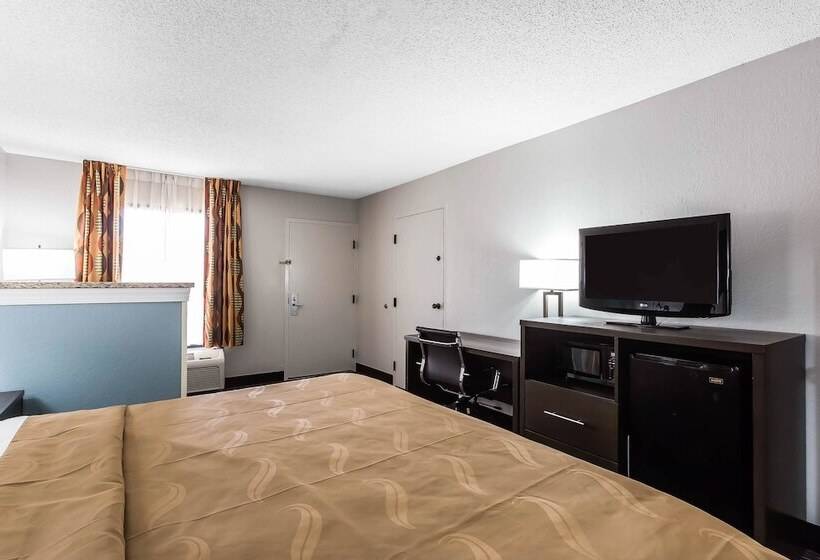 فندق Quality Inn & Suites Mooresvillelake Norman