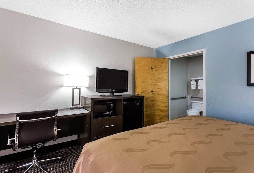 فندق Quality Inn & Suites Mooresvillelake Norman