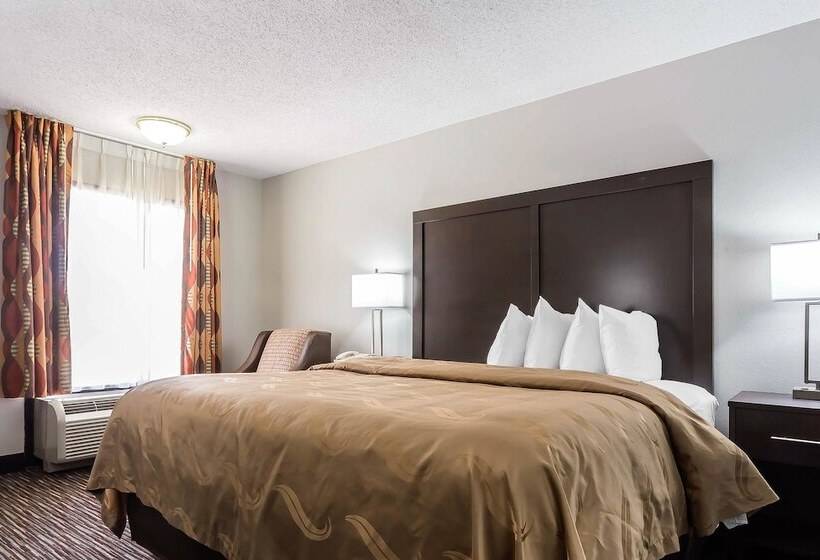 فندق Quality Inn & Suites Mooresvillelake Norman
