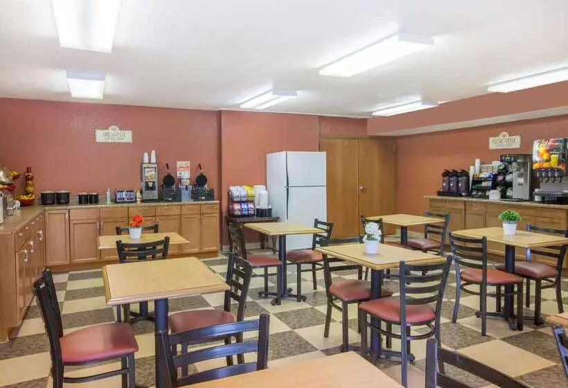 호텔 Ramada By Wyndham Maggie Valley