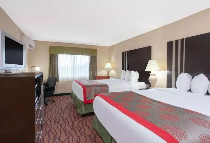 Space Coast Hotel Titusville/kennedy Space Center