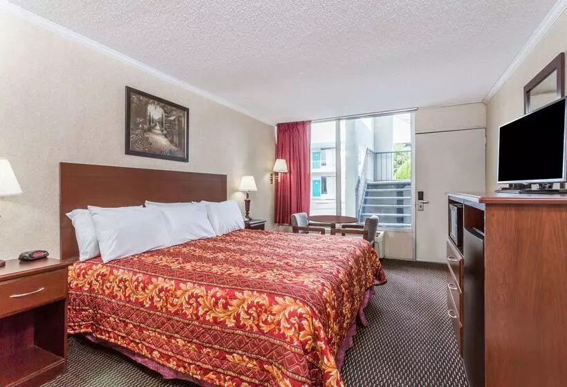 酒店 Ramada Limited Norfolk