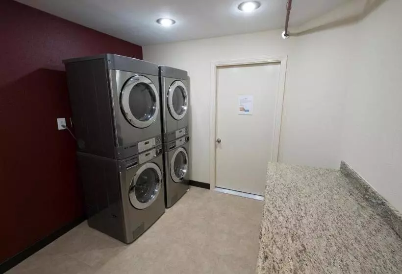 ホテル Red Roof Inn Plus+ Houston Energy Corridor