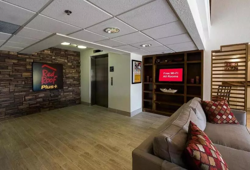 ホテル Red Roof Inn Plus+ Houston Energy Corridor