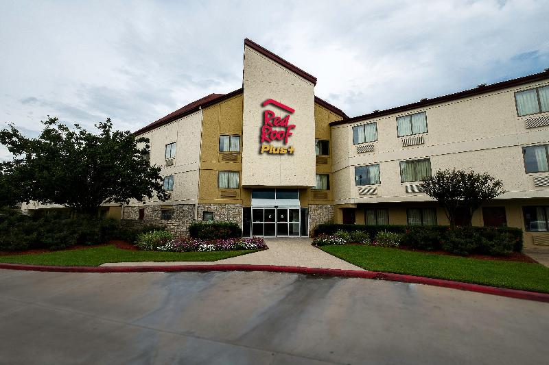 هتل Red Roof Inn Plus+ Houston Energy Corridor