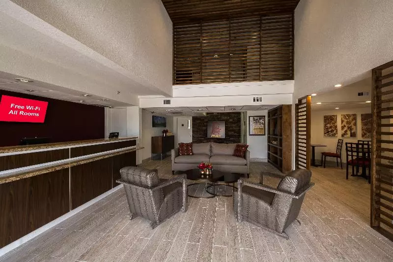 ホテル Red Roof Inn Plus+ Houston Energy Corridor