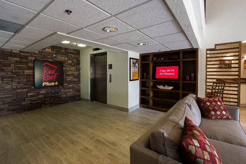 هتل Red Roof Inn Plus+ Houston Energy Corridor