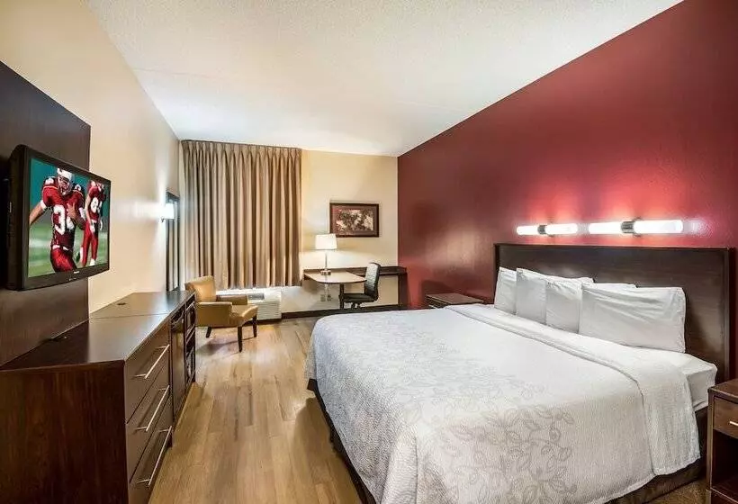 هتل Red Roof Inn Plus + Phoenix West