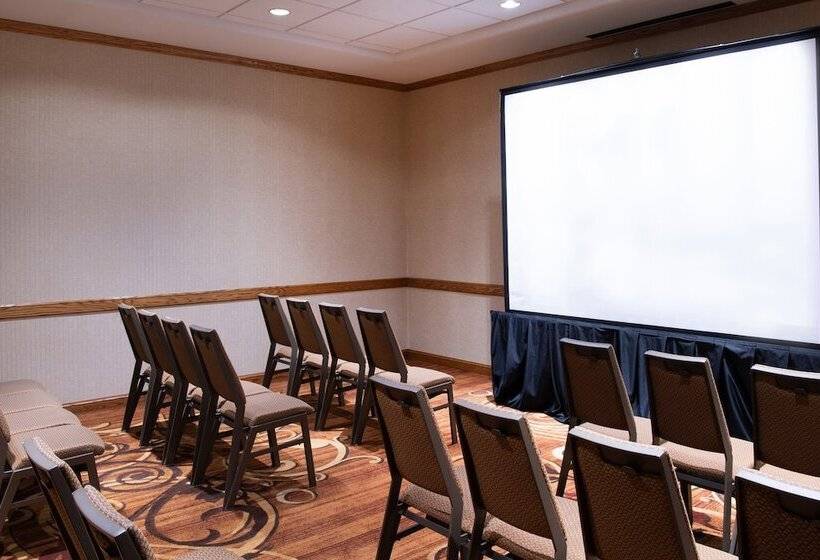 호텔 Sheraton Minneapolis West