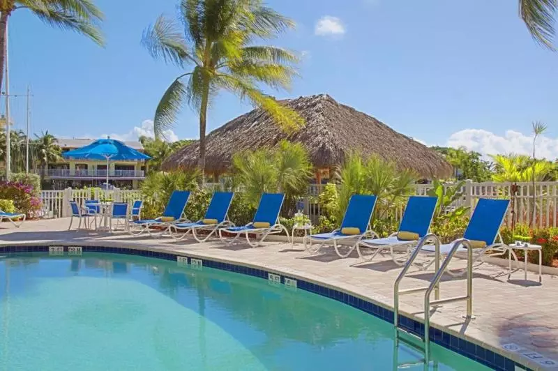 리조트 Courtyard By Marriott Key Largo