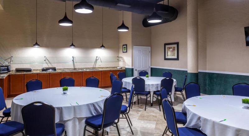 Resort Courtyard By Marriott Key Largo