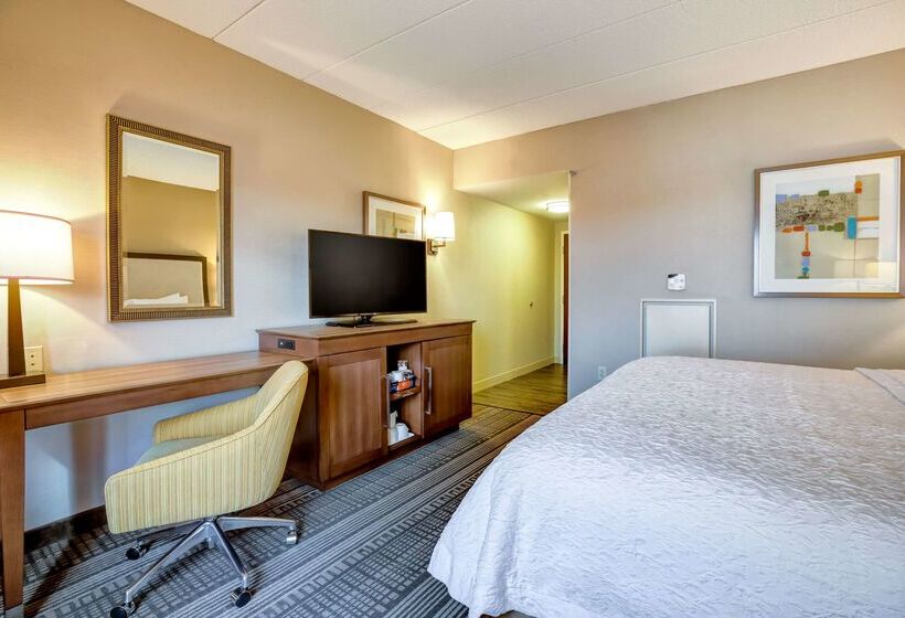 استراحتگاه Hampton Inn Bostonnorwood