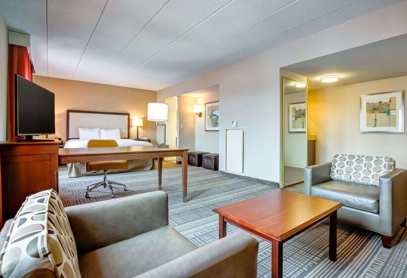استراحتگاه Hampton Inn Bostonnorwood