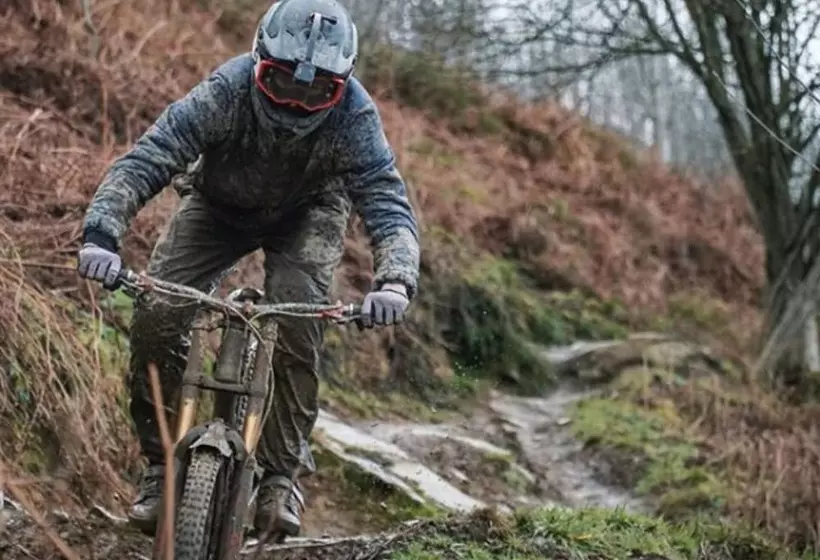Bryn Eithin Cottage Far From The Madding Crowd