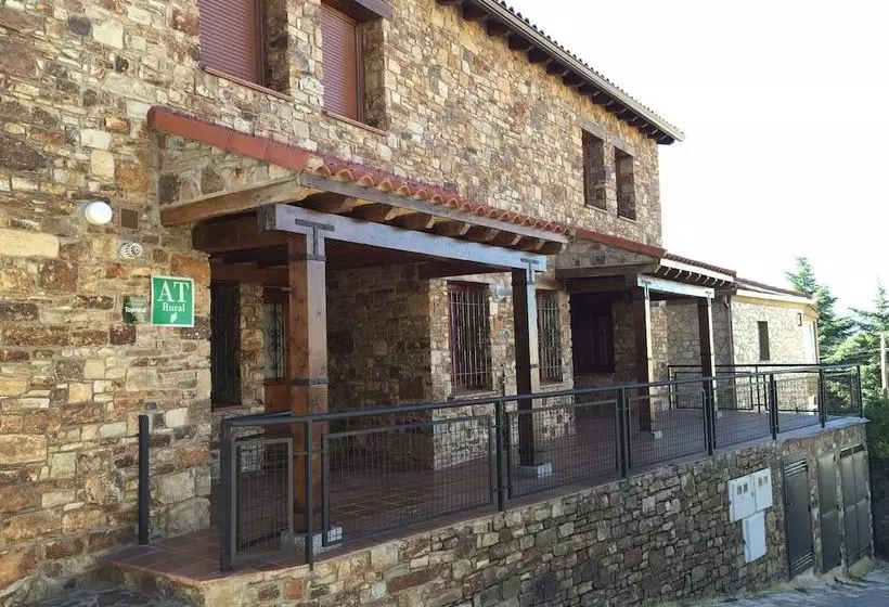 El Balcón De Robledillo