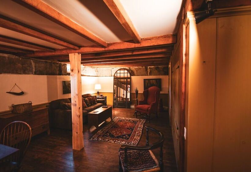 Heavitree Of Griswold B&b