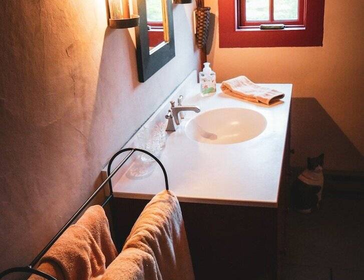 Heavitree Of Griswold B&b