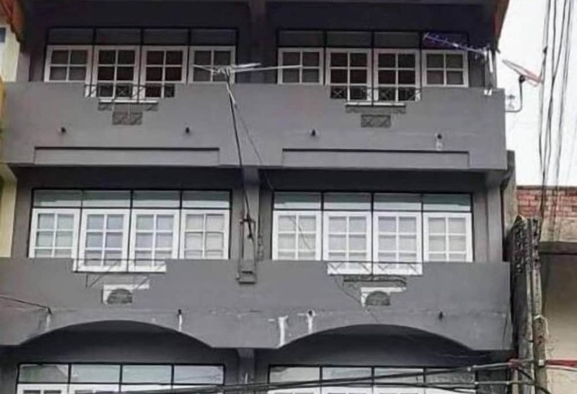 펜션 Go Inn Phuket Old Town