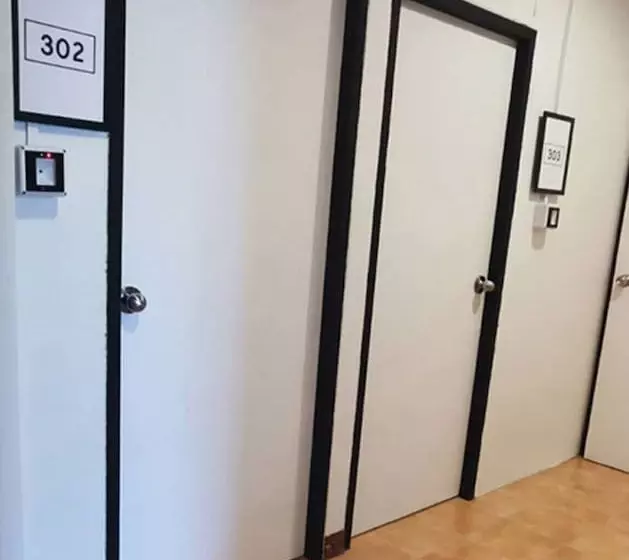 پانسیون Go Inn Phuket Old Town