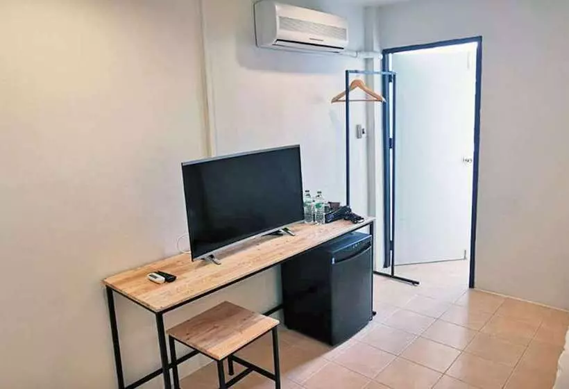 پانسیون Go Inn Phuket Old Town