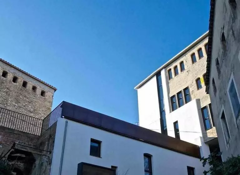 Majatalo Rural Hd Riudebitlles Art I Allotjament