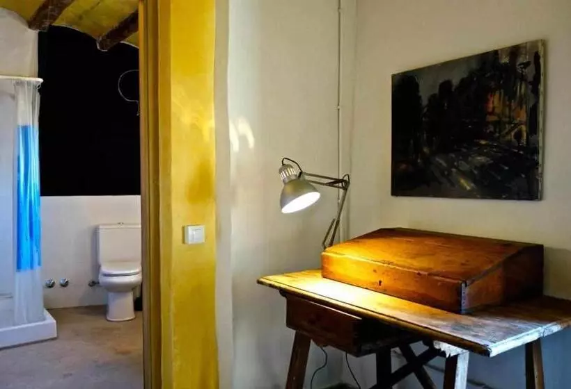 Majatalo Rural Hd Riudebitlles Art I Allotjament