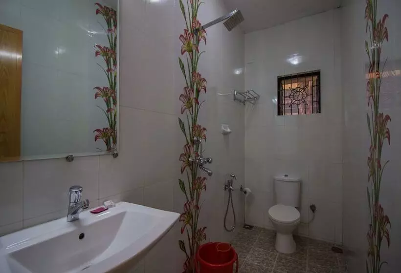 Aurita Holiday Homes By Oyo Rooms
