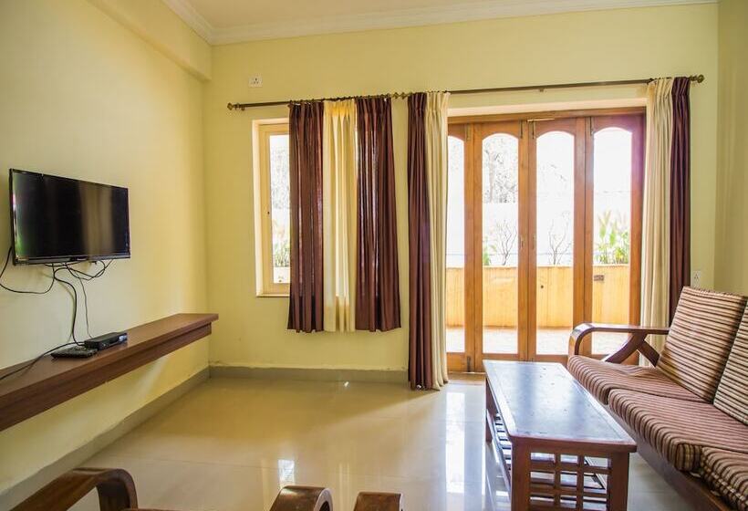 Aurita Holiday Homes By Oyo Rooms