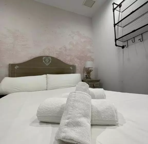 Az The Botanic Hostel