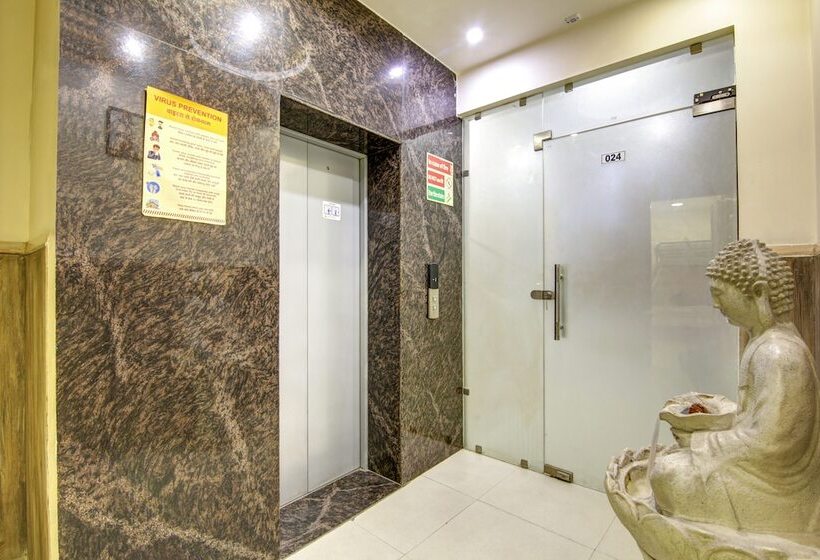 Gracious By Vishesh Hotels & Home Stay