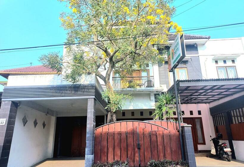 Homestay Jogja Dekat Malioboro By Simply Homy