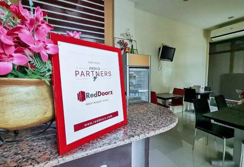 هتل Reddoorz @ Malakas Gensan