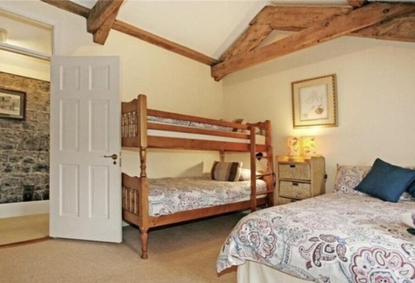 Pensjonat Castlefergus Lodge