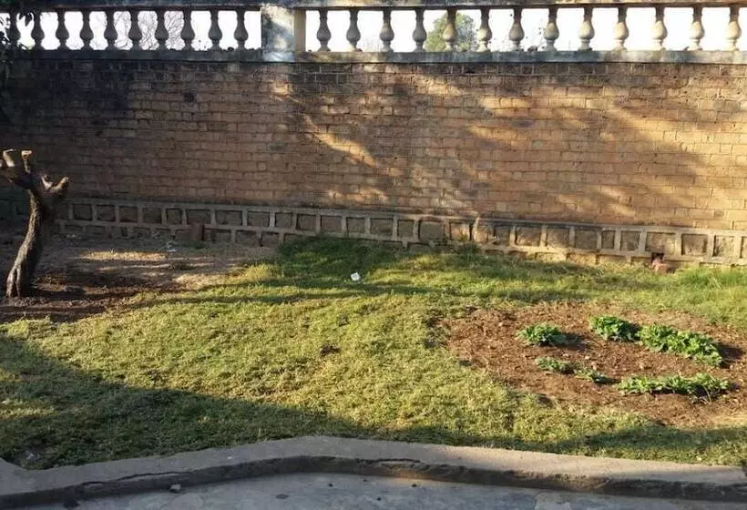 پانسیون Villa Ravo