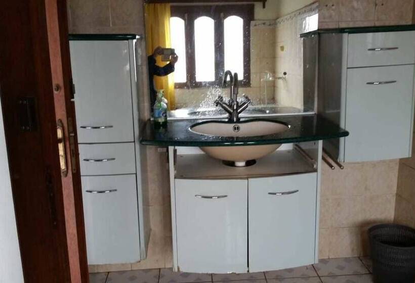 پانسیون Villa Ravo